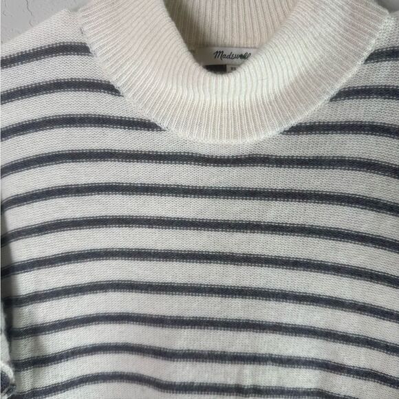 Madewell Turtleneck Sweater in Gray and White Stripes - Picture 4 of 13